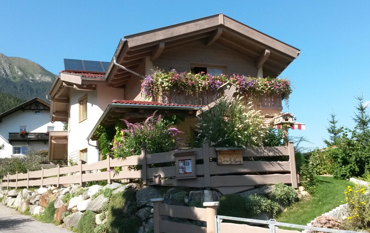 haus klecker ferienwohnung fulpmes stubaital im sommer